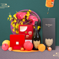 Mid-Autumn Gift Set with Peninsula Mooncakes and Wine or Champagne